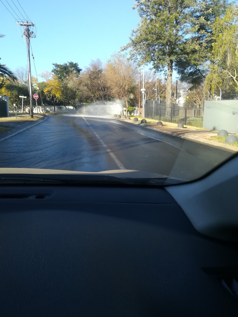 JenRuga's tweet photo. @JHBWater Awesome! I managed to get a Pic. https://t.co/TNFZHy7PAQ