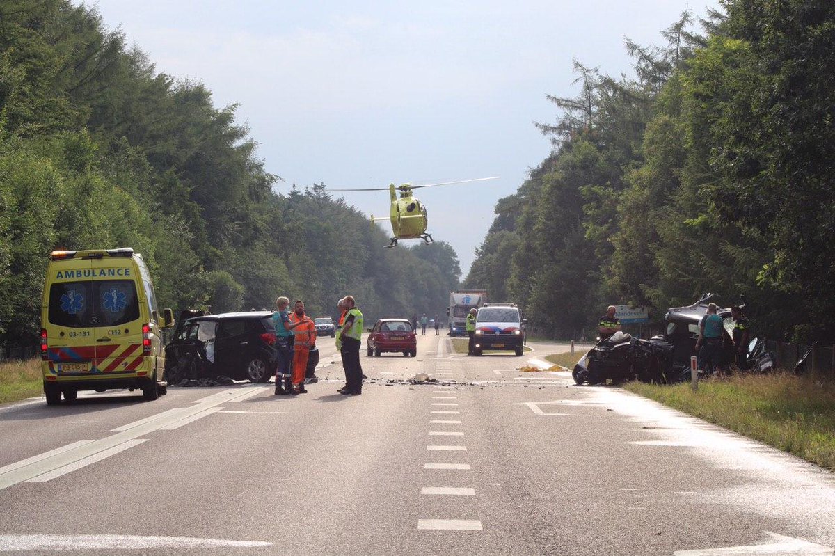 Slachtoffer frontaal verkeersongeval op N381 bij Zweeloo overleden - #Drenthe -..