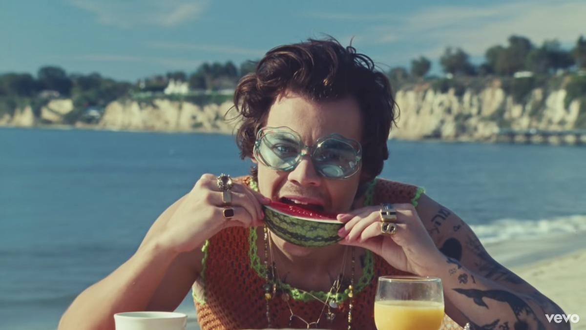 enews's tweet photo. This post is dedicated to touching. August 3, 2020. #WatermelonSugarDay https://t.co/5i8qzMgtTH