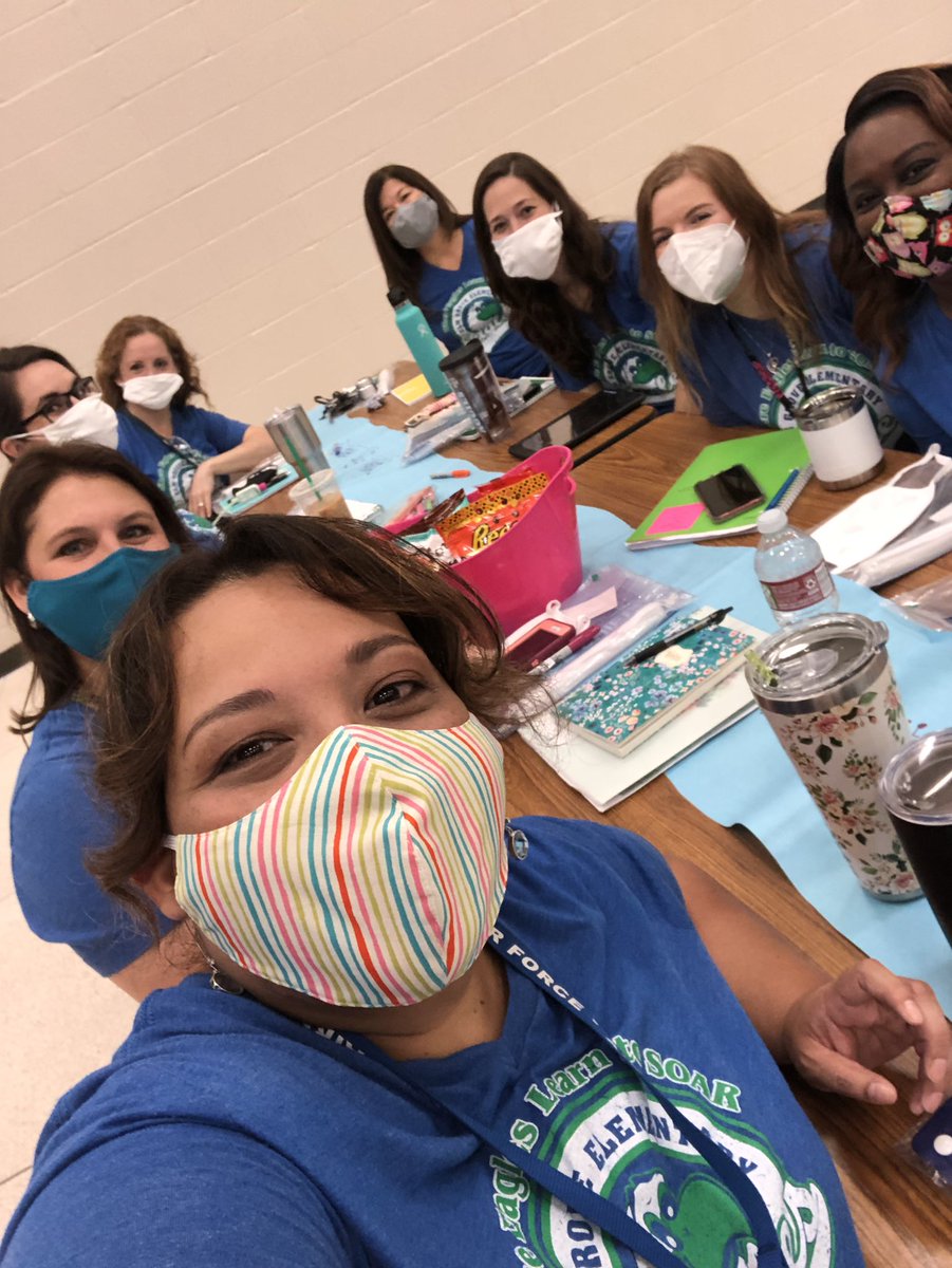 <a href="/HumbleISD_EGE/">Elm Grove Elementary</a>  @newberry_ege  @EGE_stepsplus  @johnston_ege  #egetakingFlight  @mskeke2002 
Back to school 🤍🍎🦅🛩