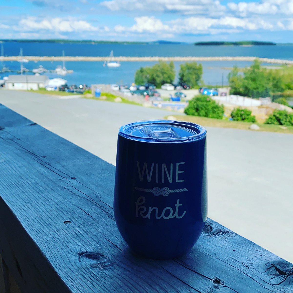 jennifd15's tweet photo. @oakislandresort Thanks Amanda @ the front desk for making our stay great! https://t.co/oxIWcYwWyw