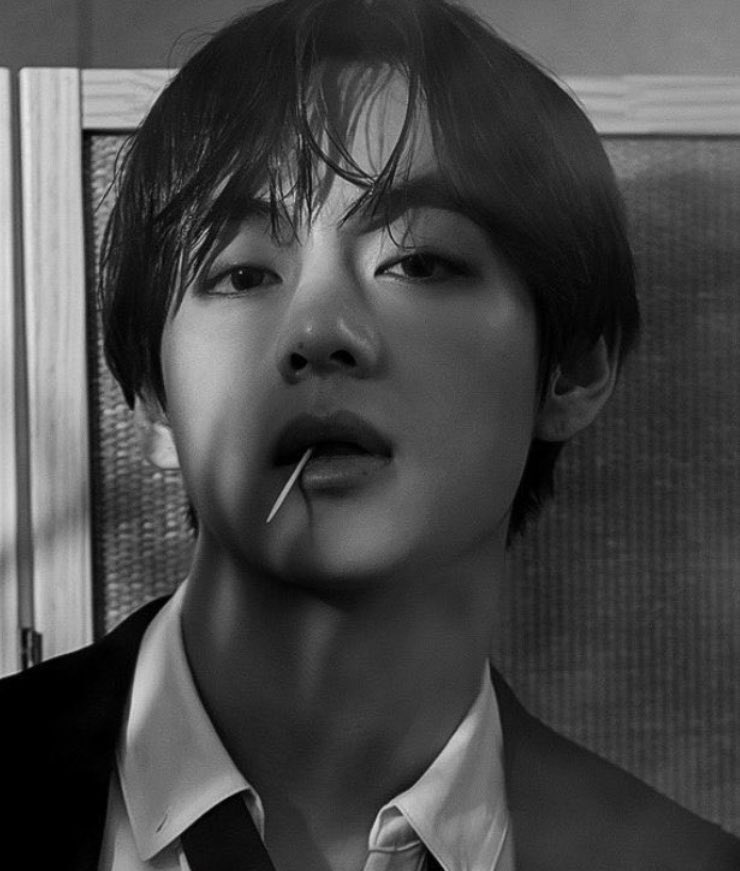 skzchangbinz's tweet photo. 𝚢𝚘𝚞 𝚊𝚛𝚎 𝚖𝚢 𝚎𝚊𝚛𝚝𝚑, 𝚊𝚗𝚍 𝚊𝚕𝚕 𝚒 𝚜𝚎𝚎 𝚒𝚜 𝚢𝚘𝚞. 

- #ARMYSelcaDay #ARSD @BTS_twt - https://t.co/4mxkdOCqHl