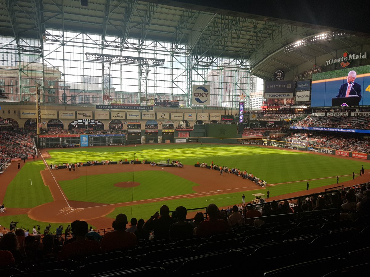 19/08/03MLB Ballpark 10/30 Minute Maid Park @Astros(9) vs  @Mariners(0)Arlington to Houston to witness the inaugural Astros HOF ceremony + 2nd ever Astros combined no hitter (14th ever) by  @A_Sanch18  @willharris15  #JoeBiagini  @ddddeevvvoooo #MLB  #DiamondsOnCanvas  #AndyBrown