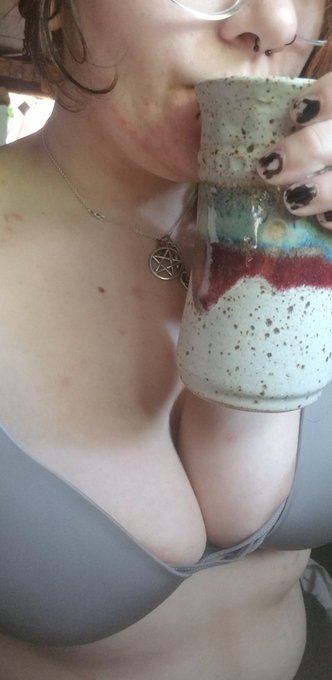 My breakfast feels very aesthetic and I wanted to eat so right after I took this picture I took off my<a href="/tag/pornhub"class="tags"><span>#pornhub</span></a><a href="/tag/premiumsnapchat"class="tags"><span>#premiumsnapchat</span></a><a href="/tag/onlyfans"class="tags"><span>#onlyfans</span></a><a href="/tag/onlyfans"class="tags"><span>#onlyfans</span></a>