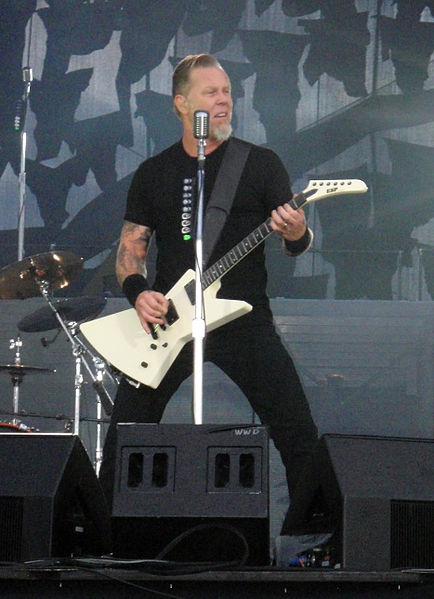 HIT THE (birthday candle) LIGHTS!
Happy 57th, James Hetfield! 