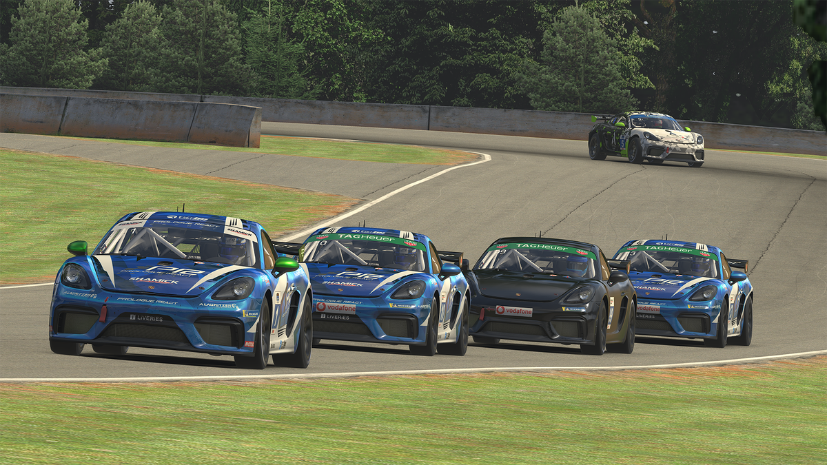 thomas_gers's tweet photo. Little recap of my first race in Porsche Esports Sprint Challenge. 
My race pace was good but unfortunately I completely missed my Qualification so I started P22 and finished P14. This isn't the expected result, but I'm relatively satisfied to have been able to recover P14. https://t.co/US89I8QWQC