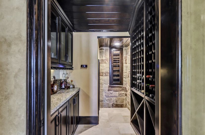 intl_Realtor's tweet photo. It’s the wine cellar AND horse stable for me! 🤩 
#MondayMotivaton #LuxuryHomes #HoustonRealtor #KatyTxRealtor https://t.co/8KhH4eqAj2