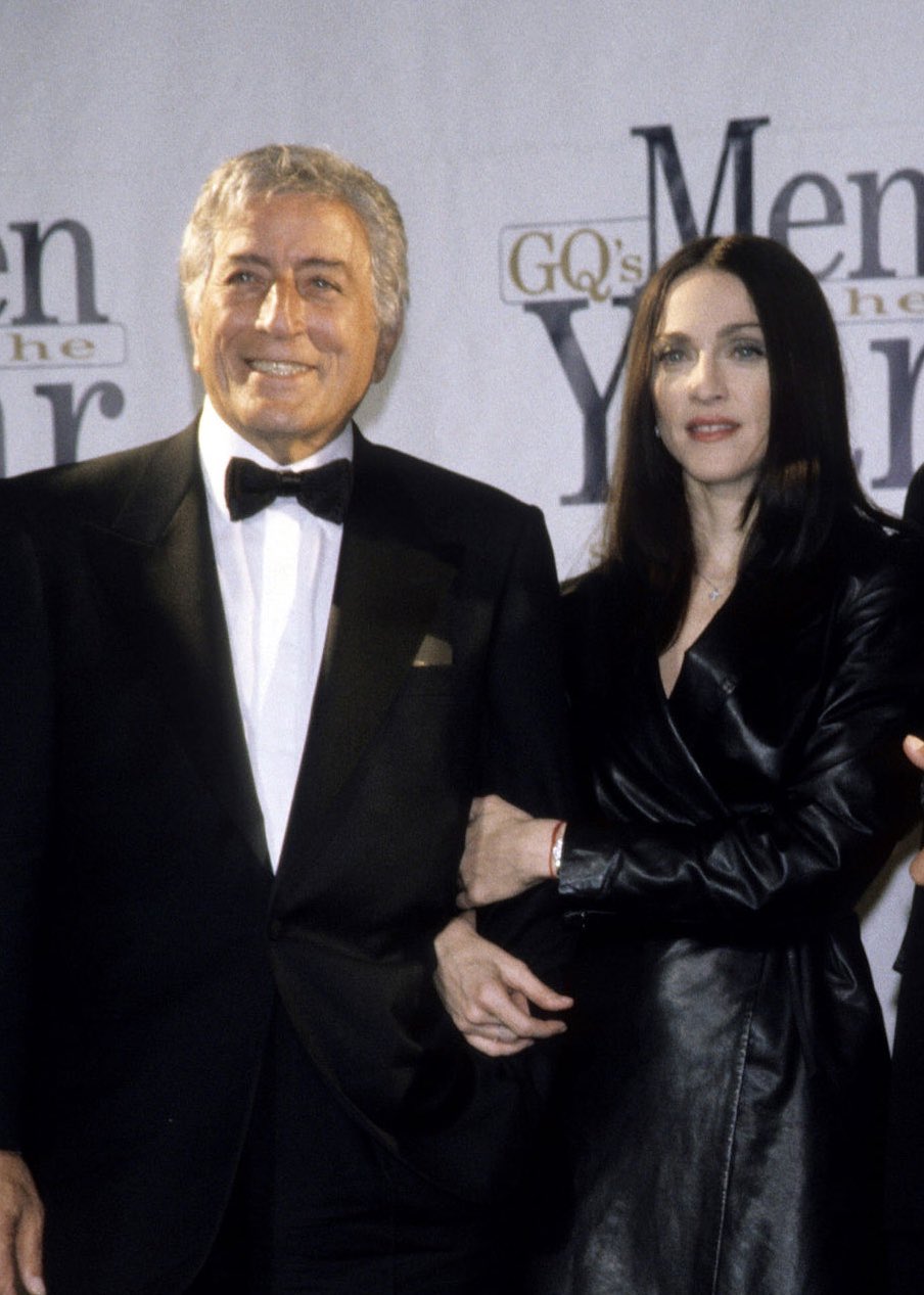Hoje um dos artistas favoritos da Madonna está completando 94 anos! 

Happy Birthday   