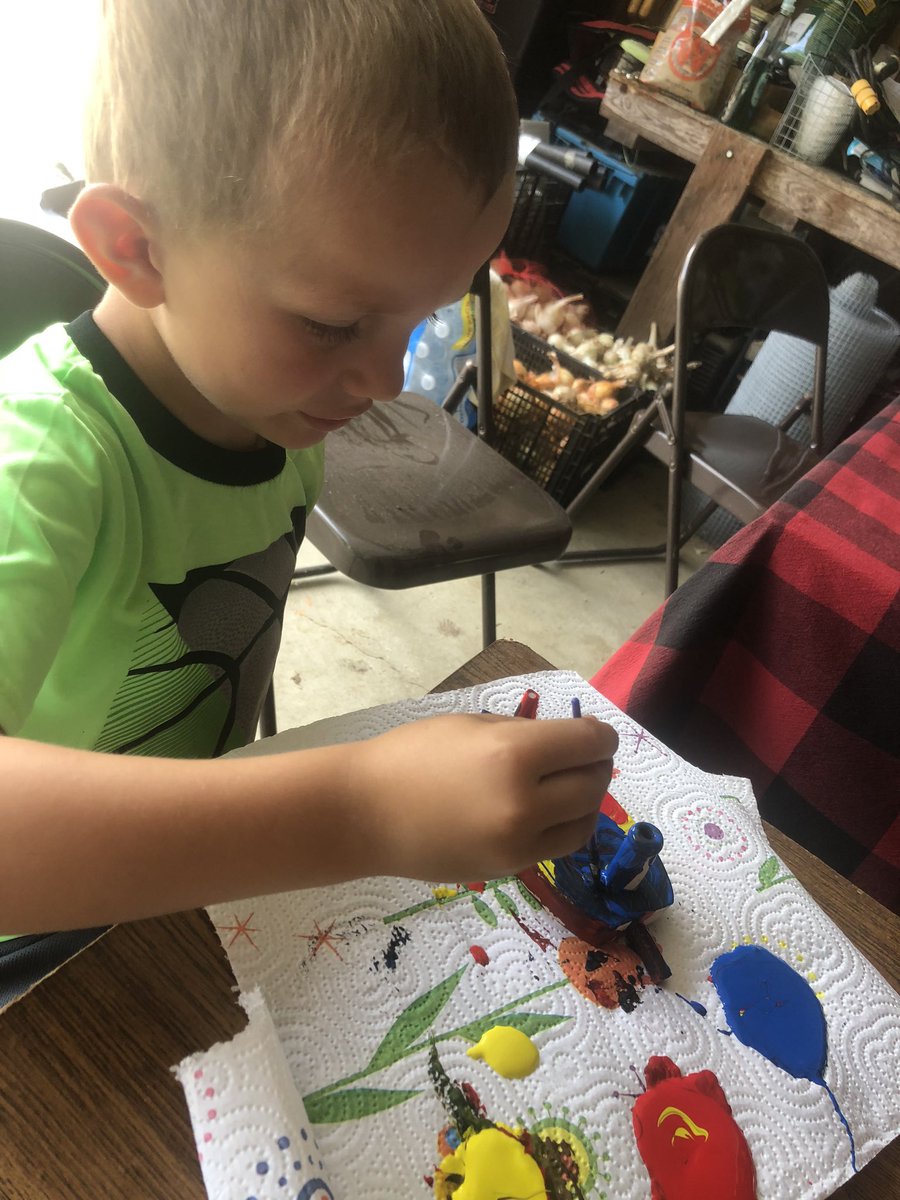 ellabowling's tweet photo. #Homeschooling art and science lessons! Painting our balloon powered boat before the race! #handsonmindson #earlyengineers #stemathome https://t.co/pqF4ql5EnF