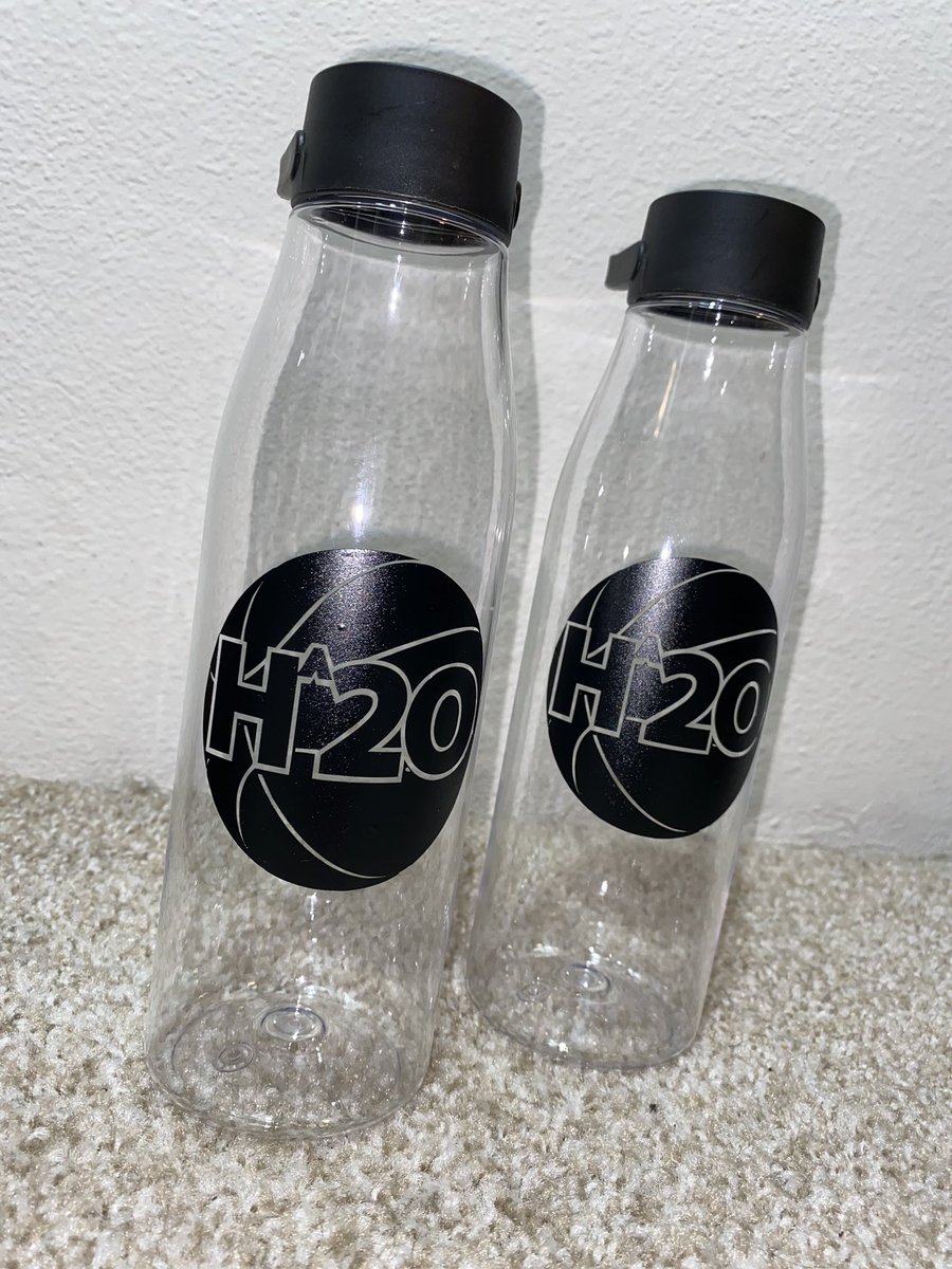 H2OsWay's tweet photo. H^2O PSA: New limited edition H^2O water bottles, HU shirts & H^2O shorts👀‼️🔥
We are taking preorders‼️
DM or email (in our bio) to put your orders in.
-
-
-
-
#WEH2O #WEH2OATHLETICS #H2OATHLETICS #TEAMH2O #H2OsWay #THEH2Os #THEH2OFAMILY #BALLOUTBALLSMART #HUMILITYANDHUSTLE https://t.co/AmzYvOZgQp