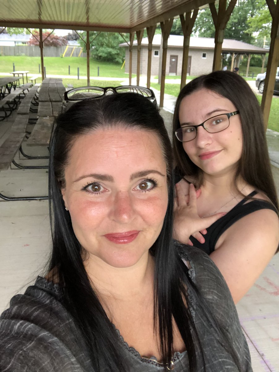 FamilyLifeCoac1's tweet photo. Special one-on-one time with my daughter!
Her beauty and elegance keeps me in awe... She continues to amaze me. And it's kind of like wow, I had a small part in creating this incredible human; which humbles me.
#familylifecoach #parentingteens #parentofteens #ckmoms #kingstonmoms https://t.co/iEcNZOW7pr