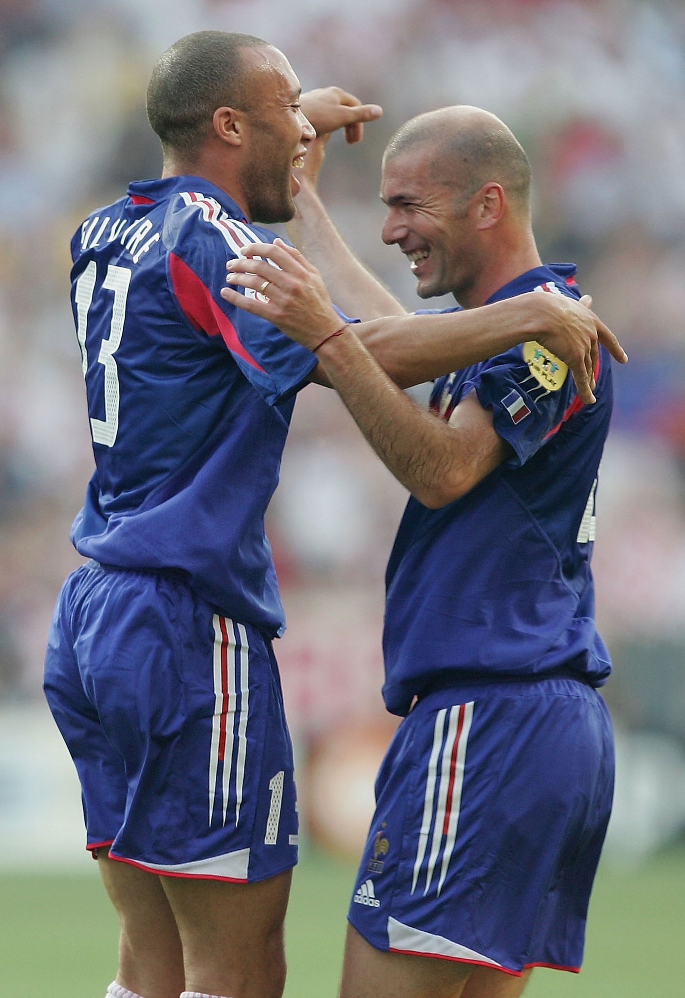  43 today!  Happy birthday, Mikaël Silvestre  | | 