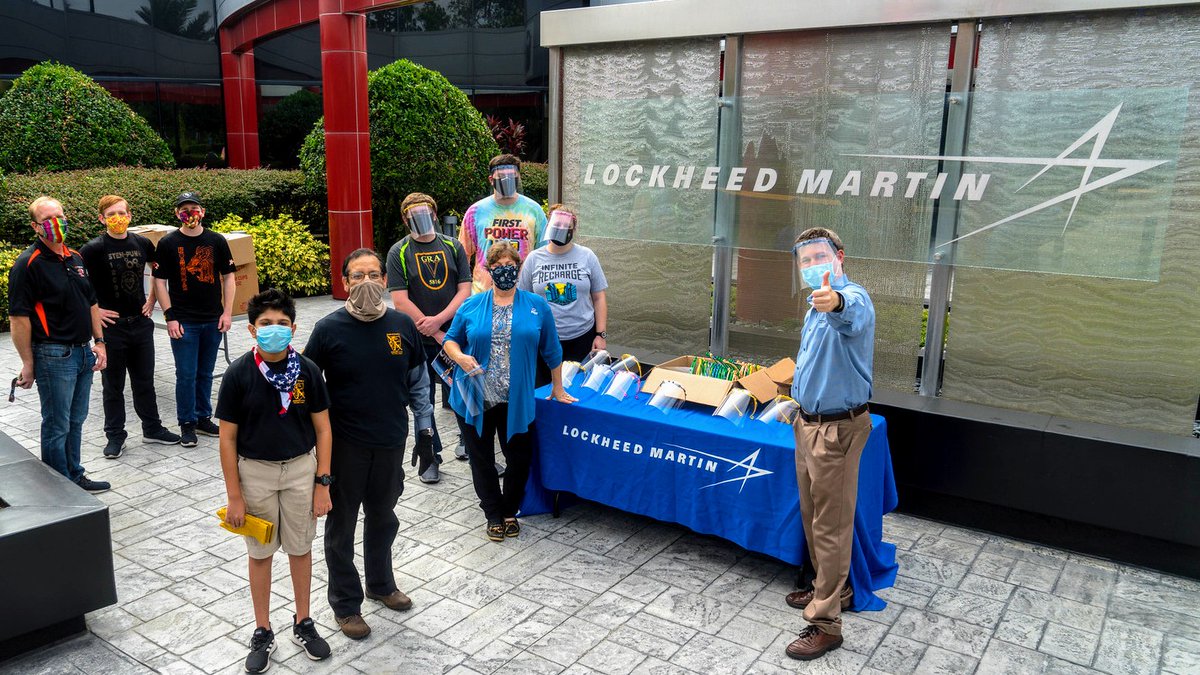 FIRST in Florida teams are donating PPE to fight COVID-19. @FRC5816, @RoboKnights9930, @Oviedo_High Robotics gave 500 face shield to @OrlandoHealth. Thank you @LockheedMartin for donating supplies to @FIRSTweets teams in 9 counties to produce 1000+ face shields across Florida!