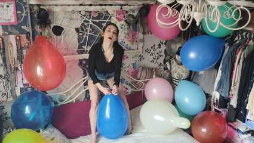 AlissaBalloons's tweet photo. #inflatables #looner #loonergirl #balloons #balloonfetish #loonerfetish #girlswhitballoons #alissaballoons #telegramgroup
https://t.co/IL6MHGETUn https://t.co/mxBlc8UJWJ