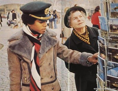 RodriguezNalena's tweet photo. París 1972 😘
#MichaelJackson #MJFam https://t.co/izA7J93iaV