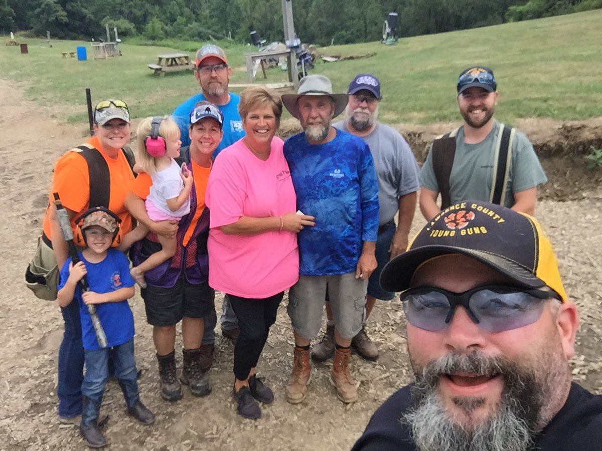 airalana24's tweet photo. Fun time at league last night! Jacy and Colt loved riding with Aunt Alana and uncle Clint! #sportingclays #5stand https://t.co/vhcXGDC6h7