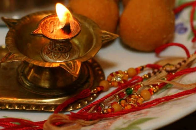 AndDivaa's tweet photo. Happy Rakhi 2020

#Rakhi #RakshaBandhan2020 #event https://t.co/LUjswO8m8a