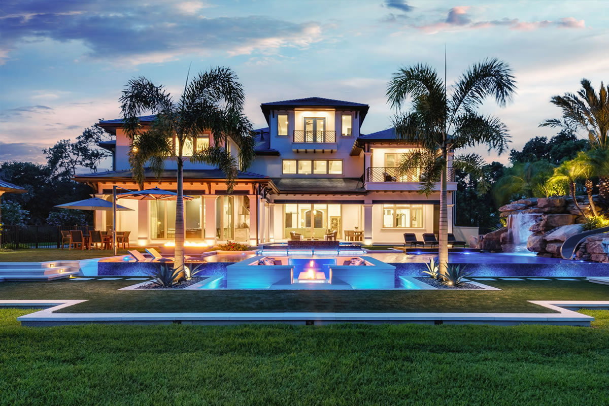 ryanhughespools's tweet image. Night shots of our Keysont Falls Project in Odessa, FL. Designed, Built and Furnished by the Ryan Hughes Design Team

#grotto #vanishingedgepool #firepitinpool #sunkenfirepit #luxurypool #glasstilepools #pooldesigner #exoticpools #outdoorfurniture #luxuryhomes #mansion