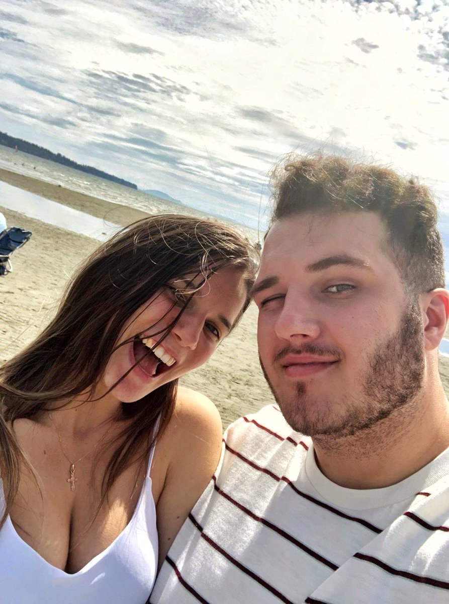 13flag's tweet image. Чилим у тихого океана с единорожками 🦄