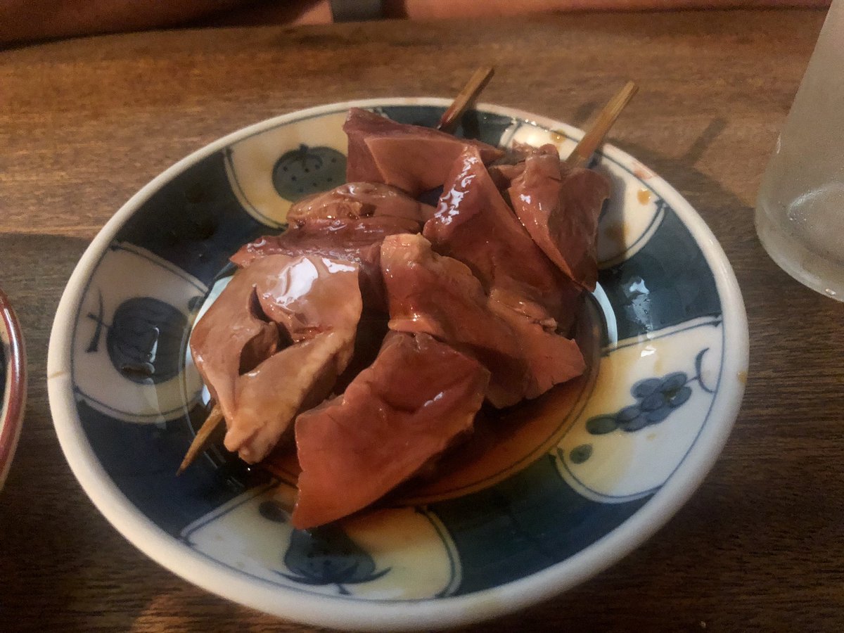 立石で食べ歩き！
鳥房さんの唐揚げと宇ち多゛さんの生ハツ
安くて美味しかったのでおすすめ https://t.co/D8aEY8y8g4
