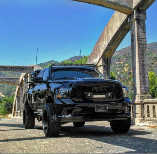 universitydodge's tweet photo. Mopar Monday Champion!
.
.
📸: @knight_rider_ram_707
.
.
#guts #glory #beast #trucks #fun #ramtrucks #ram #ramfam #power #ramnation #pickuptrucks #gutsgloryram #ramstyle #RAM #1500 #2500 #3500 #truckdaily #lifted #liftedtrucks #liftedandgifted #offroad #beastmode #repost https://t.co/DZR1RSYqpG