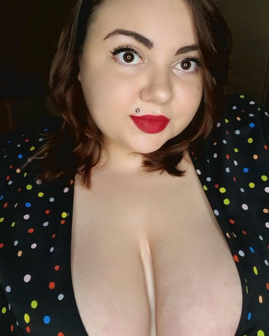 Good night 😴 https://t.co/0pAsaorQdv