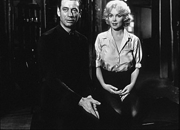 Wilder aseguró: "Cuando acababas con Marilyn, aunque habías llegado a las 40 tomas y aguantado sus retrasos, te encontrabas con algo único e inimitable".Durante el rodaje de Let's Make Love (1960, de George Cukor), tuvo una relación con el protagonista, Yves Montand,