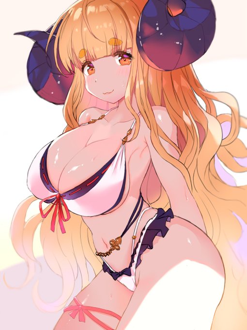 公式絵、薄暗い寝室でクビラがアニラのおっぱい揉みしだいてるようにしか見えない #アニラ 