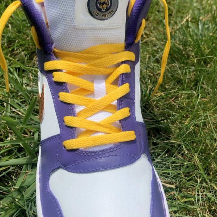 SneakerFare's tweet photo. Progress on LSU Tiger 🐅 customs
#lsufootball #lsutigers #lsu #geauxtigers #louisiana #custommade #customkickz #customshoes #customkicksonly #featuremysneaks #sneakerhead #sneakeraddict #sneakers #customsneakers #sneakerfreaker #freshkocks #nike #ang… https://t.co/QbmAZkVUYI https://t.co/aXKAaxH62x