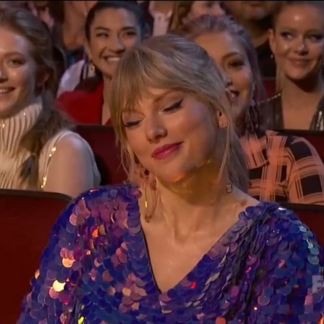 artvenusz's tweet photo. hace 4 años todo twitter comenzó un over party cancelando a taylor llamándola mentirosa, hipócrita, falsa, que su carrera estaba terminada, etc. hoy taylor rompió récords y se demostró que ella siempre dijo la verdad. mi hija ganando como siempre
#ProudOfTaylor https://t.co/beBkZVgntM