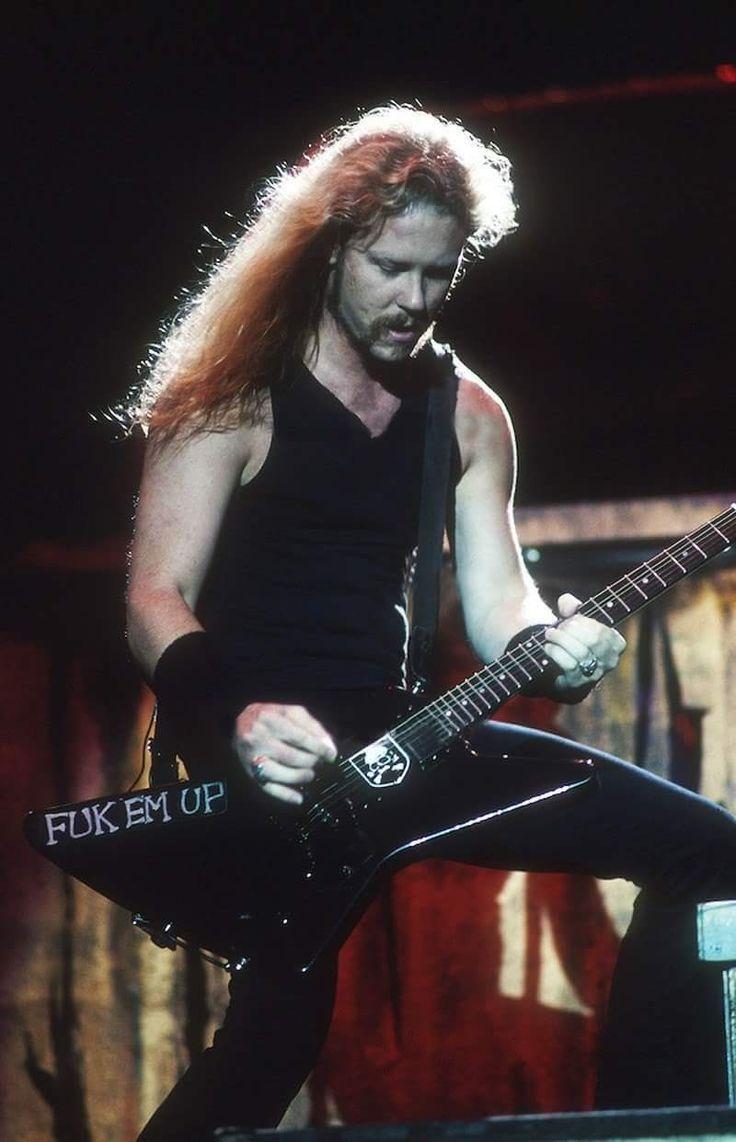 James Hetfield 💪 57 años 🎂, image size:736x1142