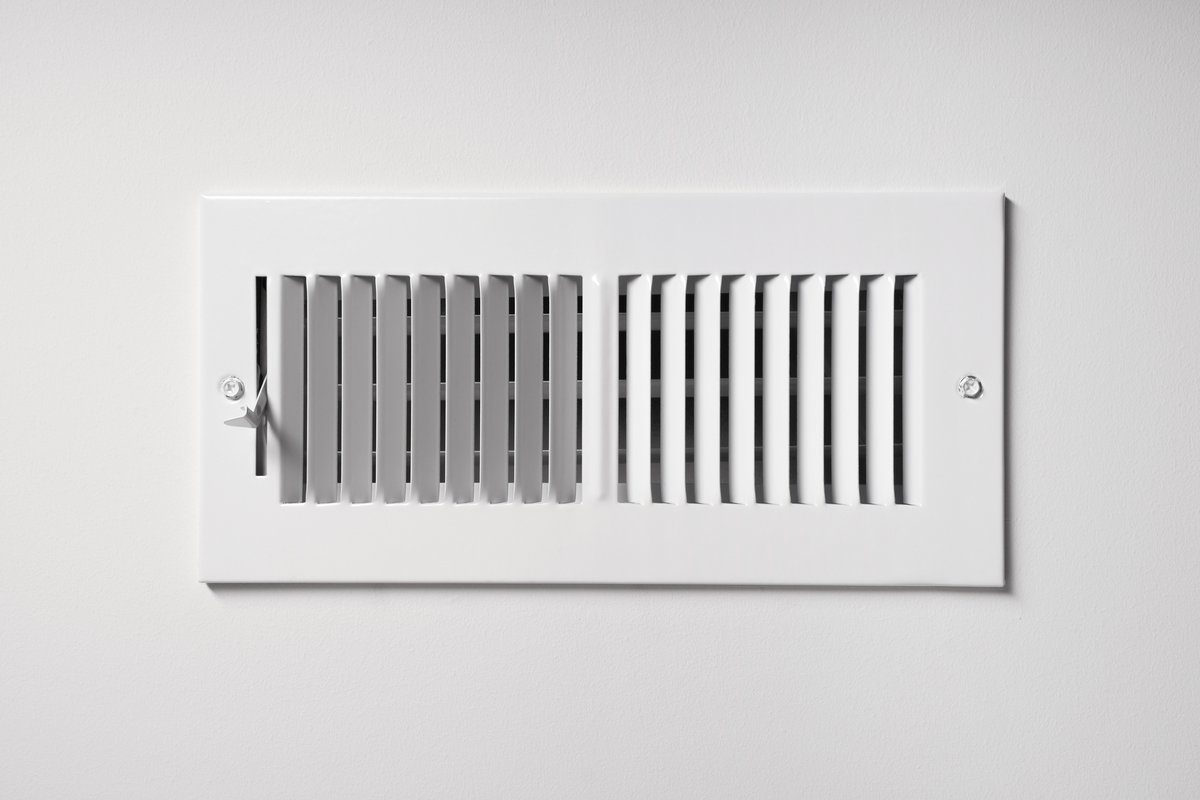 maghvac's tweet photo. You may be tempted to close off air vents in unused rooms. But please don't! You could cause indoor cooling coils to freeze up. #HVACFacts https://t.co/17cCzR148j