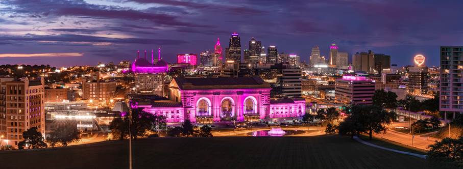 Could #KansasCity be any more welcoming to  <a href="/TMobile/">T-Mobile</a> as we bring great things to the area for our customers, our employees and our community?  Congrats on a successful Day 1!  Long time to get here and we are JUST GETTING STARTED!