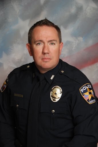 stoolrhs's tweet photo. It’s with a heavy heart we regret to inform you of the passing of Officer Gaines. He was an outstanding member of the community, and he will be dearly missed throughout the hallways of RHS. Our thoughts and prayers go out to the Gaines family.

RIP Officer Tracy Gaines🙏🏻 https://t.co/qxKkTMmMtf