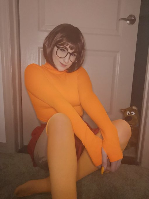1 pic. Just hit my LIKE GOAL & SUB GOAL and posted a 10min Velma squirt video for ALL my subs + a poll
