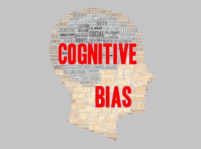 7 Cognitive Biases That Ruin Your Decision Making Process(A thread ) A cognitive bias is a systematic pattern of deviation from rationality in judgment.Let’s take a look at what they are, when they happen, and how to counteract them. 