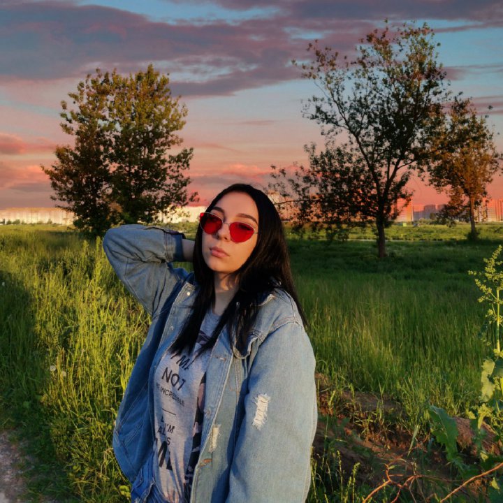 Приходи и веселись со мной в #BIGOLIVE .bigo.tv/sid/2191200249…