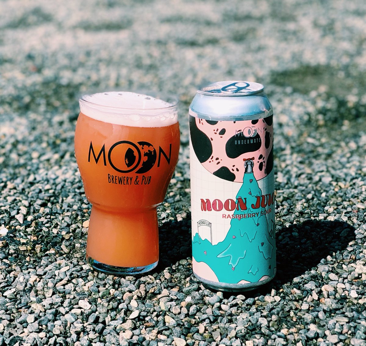 Happy BC Day everyone! We're celebrating with a Moon Juice 🍻🌙

We're OPEN including both patios. See ya soon! #MoonUnderWaterBrewery
