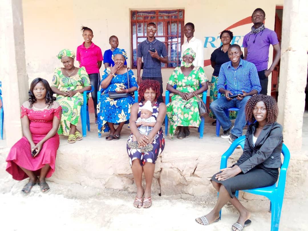 TMahagi's tweet photo. Vous êtes acteurs où actrices de la Troupe #TOSEPELA, vous êtes attendus ce mardi 04 août à partir de 15 heures à la salle de l'atelier d'improvisation de la Troupe sis sur l'avenue Népal, Quartier Adu-Centre pour la mise en bouche du second épisode de sketch back to School. https://t.co/Rk9o6xvgd7