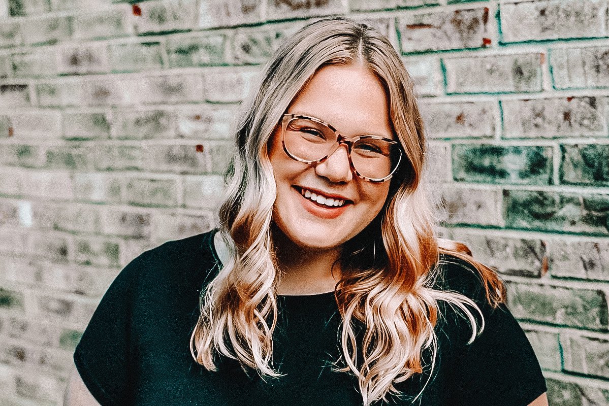 ✭ Meet our Executive Board ✭ Julie is a Junior from Louisville, KY majoring in Learning and Behavior Disorders/Elementary Education! • “My favorite memory in Delta Zeta is getting the opportunity to go to a national DZ conference and make friends with sisters from all over!l”