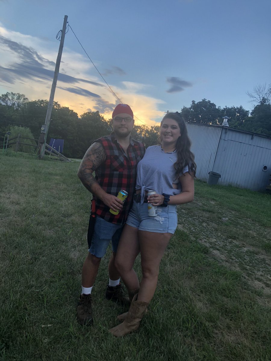 AlexisSharon15's tweet photo. I love these people so much 🤍 #WTB2020
@cjlynn2015 @mika_nicole15 (since y’all can’t be tagged in pictures 🙄) https://t.co/lkOXfHKaFK