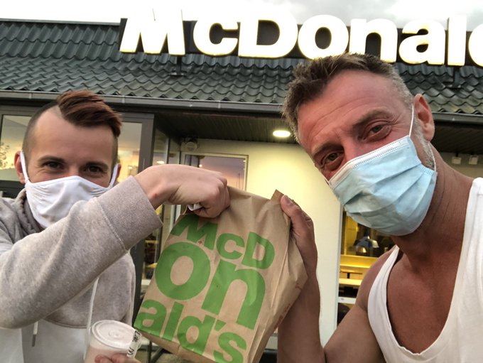 The only place to eat with @sam_bourne11 https://t.co/dAEnlr4Cs1<a class="tags" href="/tag/sam_bourne11">@sam_bourne11</a><a href="/tag/facial"class="tags"><span>#facial</span></a><a href="/tag/squirting"class="tags"><span>#squirting</span></a><a href="/tag/cumshot"class="tags"><span>#cumshot</span></a>