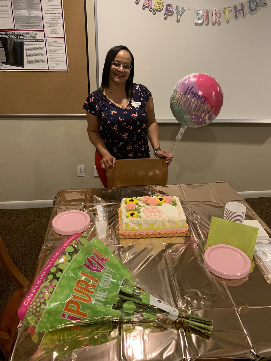 SarahWolstenho2's tweet photo. Happy Birthday to Elka our resort coordinator #lifeatdiamond #diamondresorts https://t.co/mxuExDtC9Q
