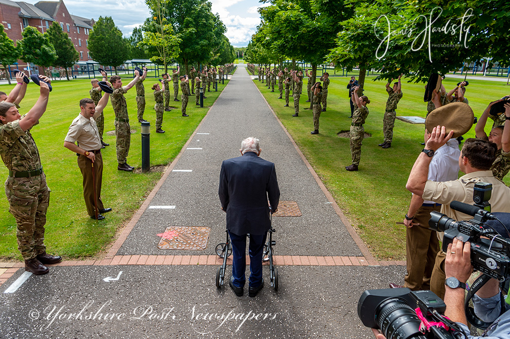 snapperjim's tweet photo. Captain Sir Tom Moore @captaintommoore visiting #Harrogates Army Foundation College in his new role as their Honorary Colonel where he received his new Colonel's rank slide @CO_AFC @BritishArmy @ForcesNews @yorkshirepost @MarisaCashill @IanDayPix @JayMitchinson @mikegauntdesign https://t.co/VPXyUW9nB4