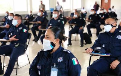#HoyEnImagen La Secretaría de Seguridad Pública y Tránsito de Benito Juárez reporta la denuncia ciudadana de al menos tres fiestas cada fin de semana, en donde se ha tenido que intervenir para evitar la propagación de covid.  📻90.7 fm/ 17:30 h