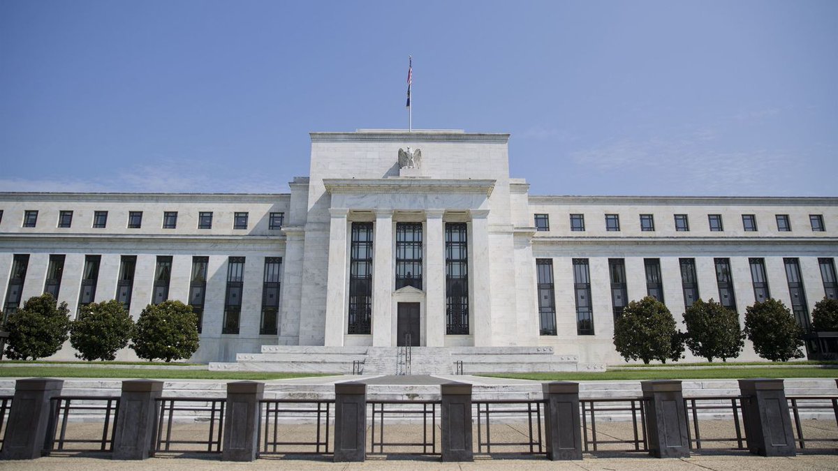 TownhallFinance's tweet photo. How powerful is the Fed exactly?

https://t.co/jpjzpvDvg0 https://t.co/tu275TZOYn