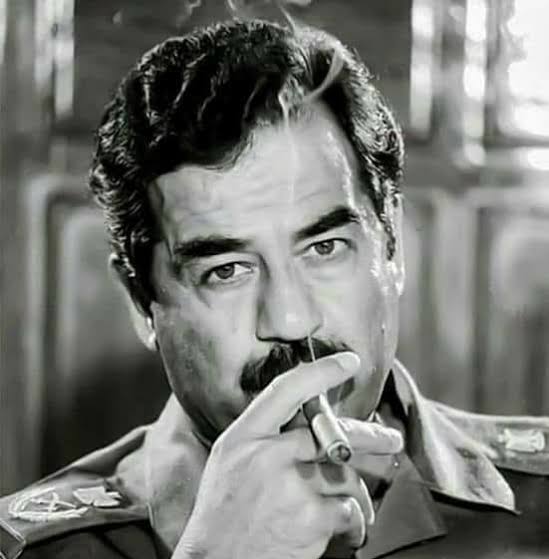 Islam58554592's tweet photo. @M__albugaily اة زى ما صدام حفر اسمة على طيز الكويت كلها😂 https://t.co/6lRbA9FU09
