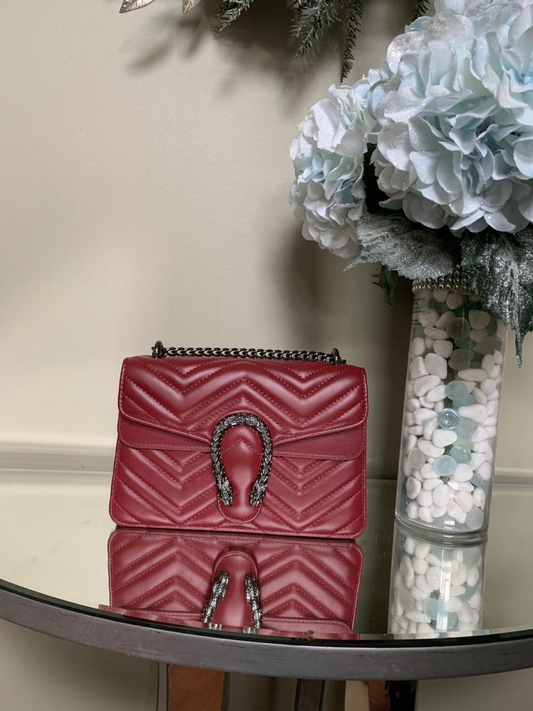 Beautylashes9's tweet photo. New arrivals alert 🚨 Too busy for you handbag 🤩👜👜 Get 30% OFF Code: Monday 😍🏃🏻‍♀️ https://t.co/7PI86Rs1gK 

#lashes #handbag #fashion #shopping #fashionblogger #fashionstyle #makeup #Sales #sale https://t.co/L8GEAQwiWw