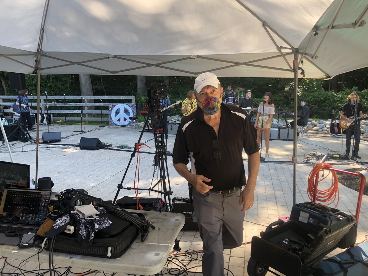 cinecall's tweet photo. Working Saturday night directing 3 hour livestream concert with @RockitLiveMusic with special guest Eddie Brigati. Great time working with talented people, social distanced of course. https://t.co/SxN3WQMU0D