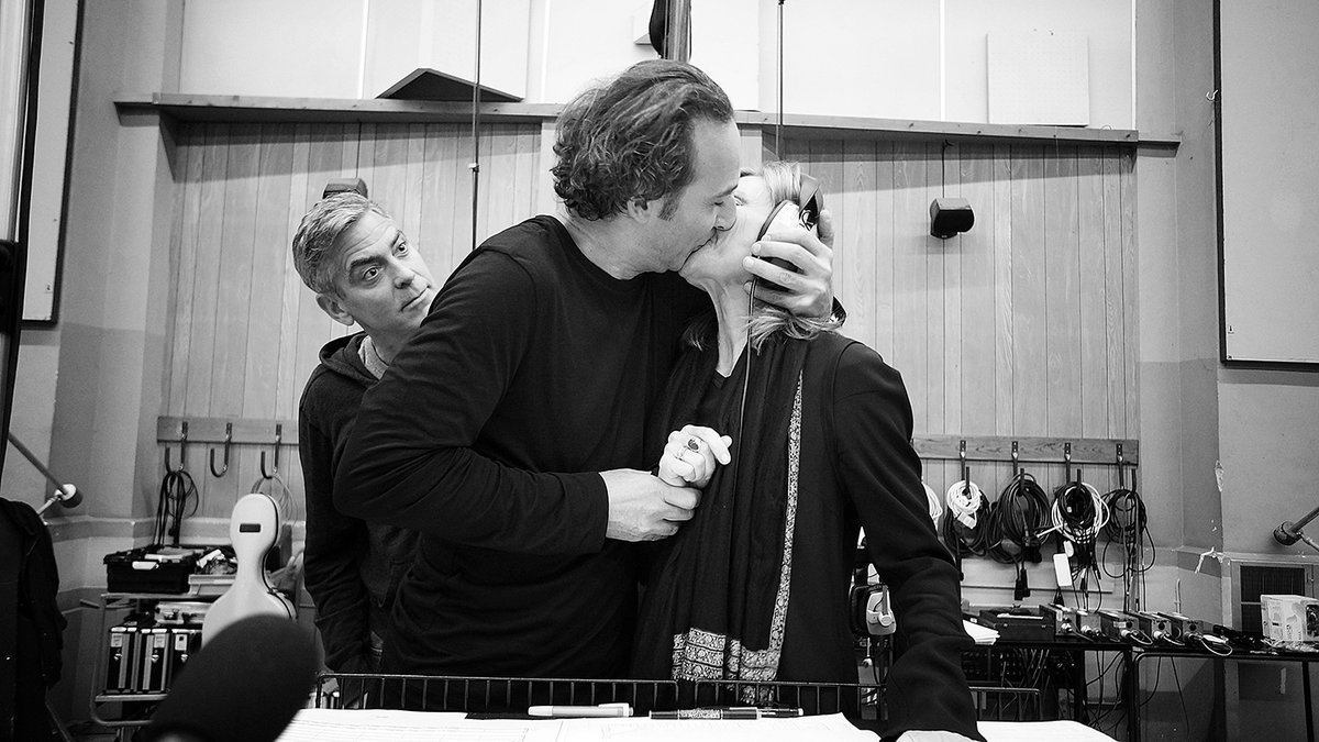 #웨스앤더슨 #자크오디아르 #조지클루니 등 거장 감독들이 인터뷰이로 참여한 고품격 #음악다큐 🎼 <#셰이프오브뮤직: #알렉상드르데스플라> 최초로...